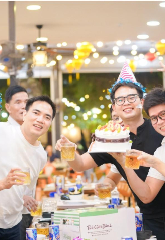 Món Ngon Thưởng Tiệc Tại Nhà Hàng Ẩm Thực 18+
